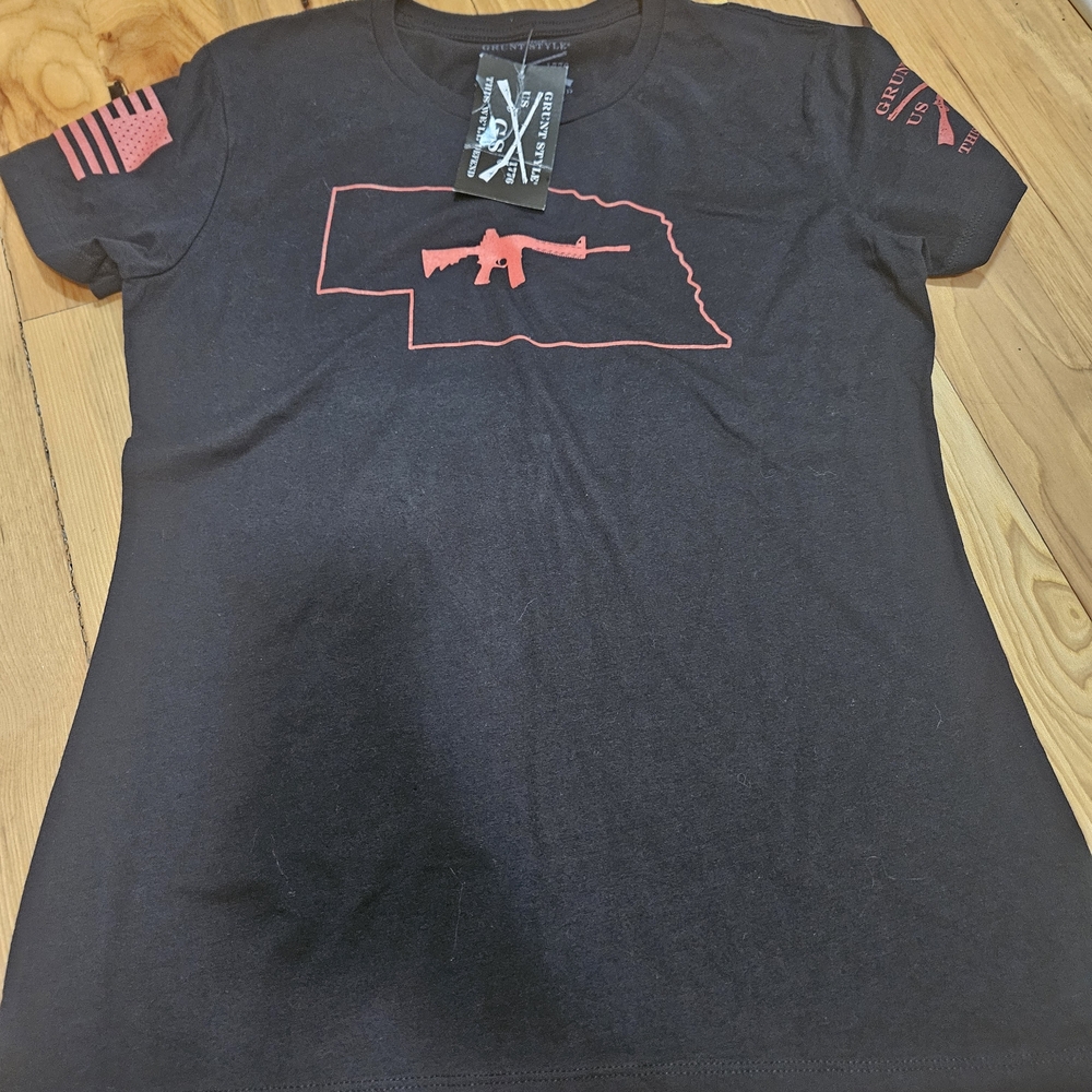 Grunt Style Black and Red Women's Tee